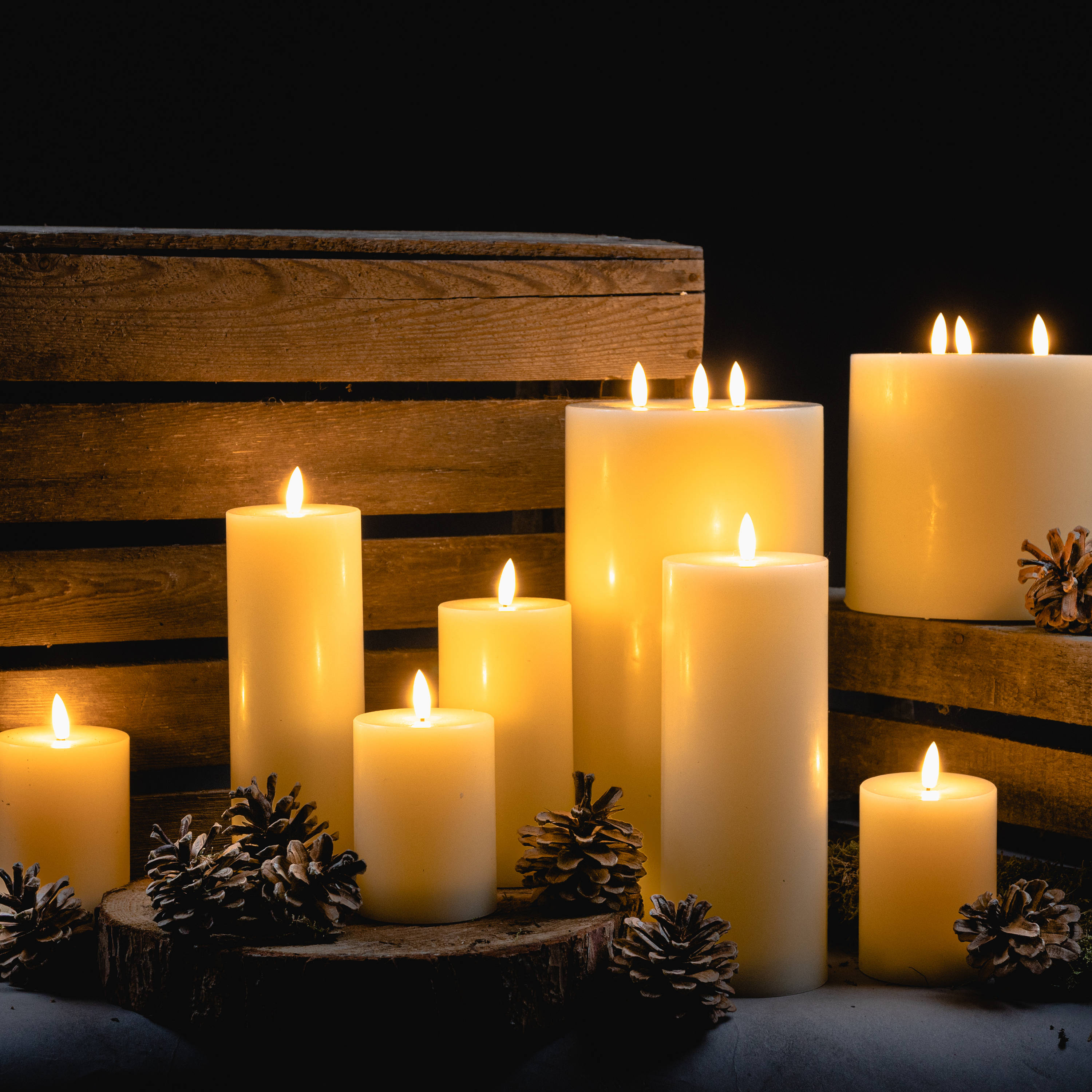 Grand LED Pillar Candle