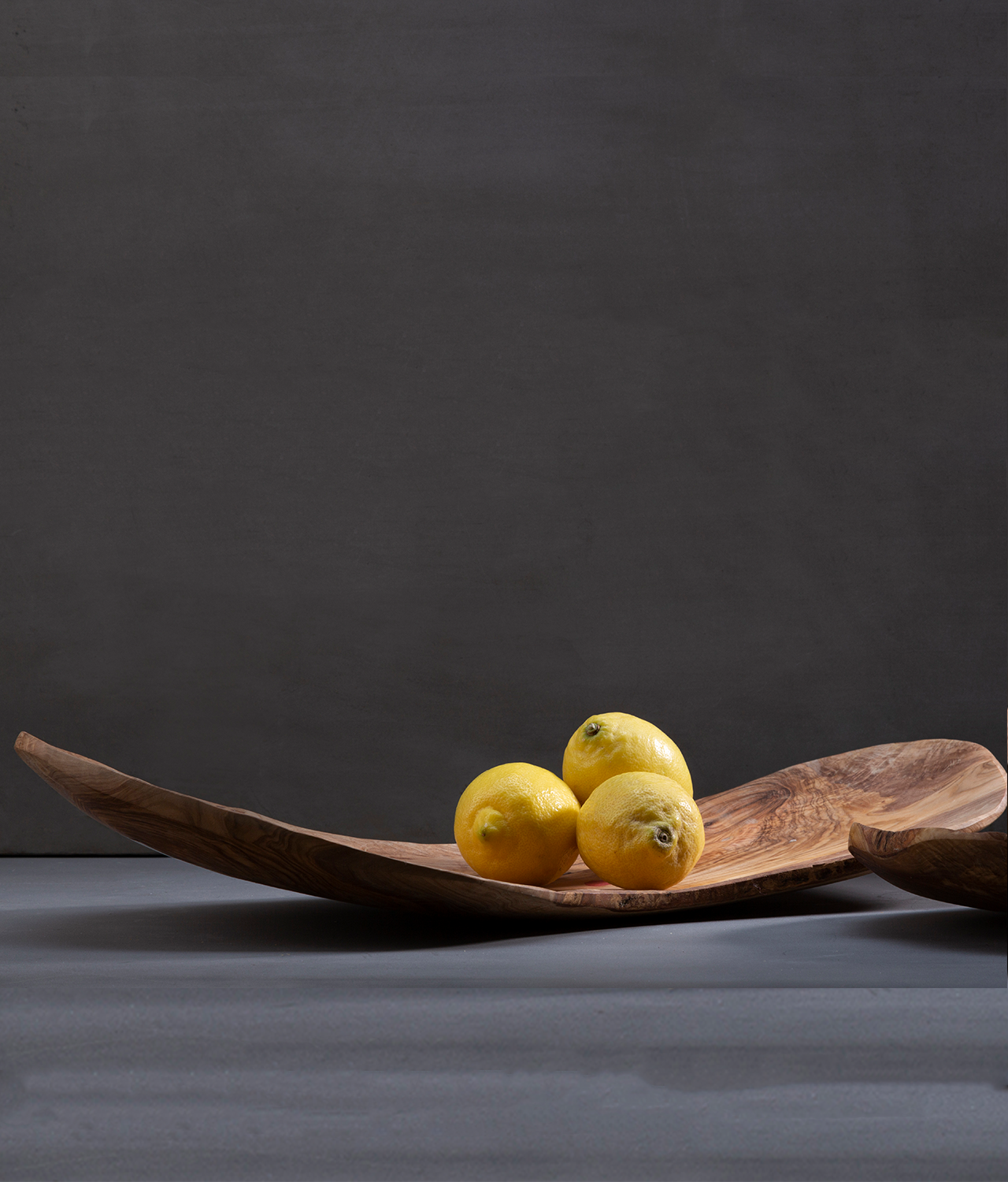 Queen's Wooden Fruit Tray